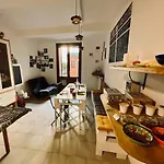 Bella Bed & Breakfast *